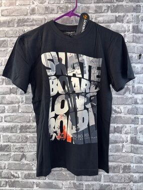 NWT Black Graphic Skateboard Short Sleeve boy's T-Shirt